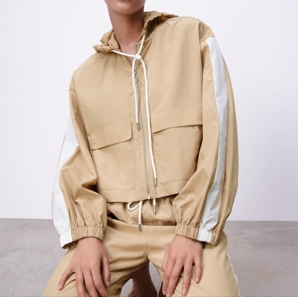 Zara Anorak Jacket Relax Fit Oversized Cropped Jacket Size Small - Picture 1 of 16
